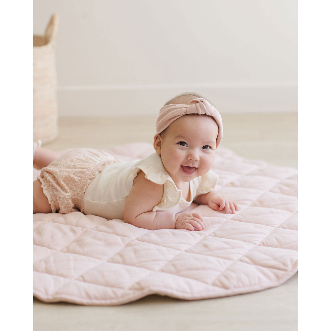Quincy Mae Bubble Gum Knotted Headband