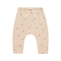 Quincy Mae Rainbows Drawstring Pant