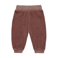Quincy Mae Cranberry Velour Relaxed Sweatpant
