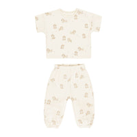 Quincy Mae Natural Puppies Jersey Tee + Pant Set