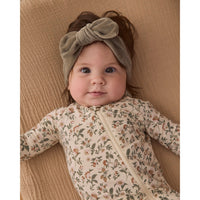 Quincy Mae Holiday Floral Bamboo Zip Footie