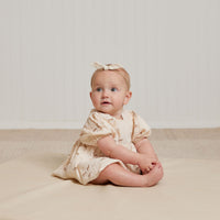 Quincy Mae Horses Francy Set