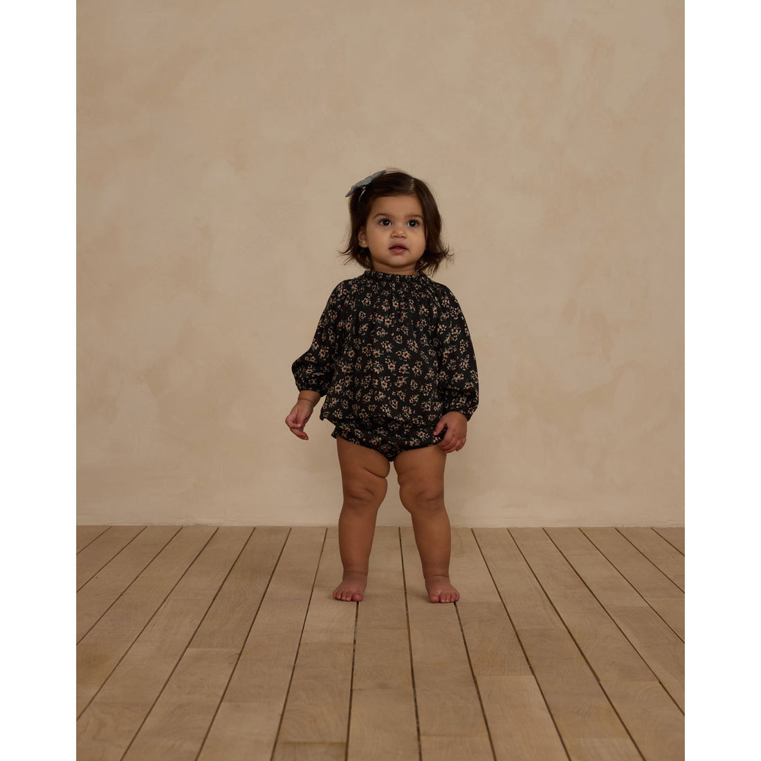 Rylee and Cru Dark Floral Quincy Set