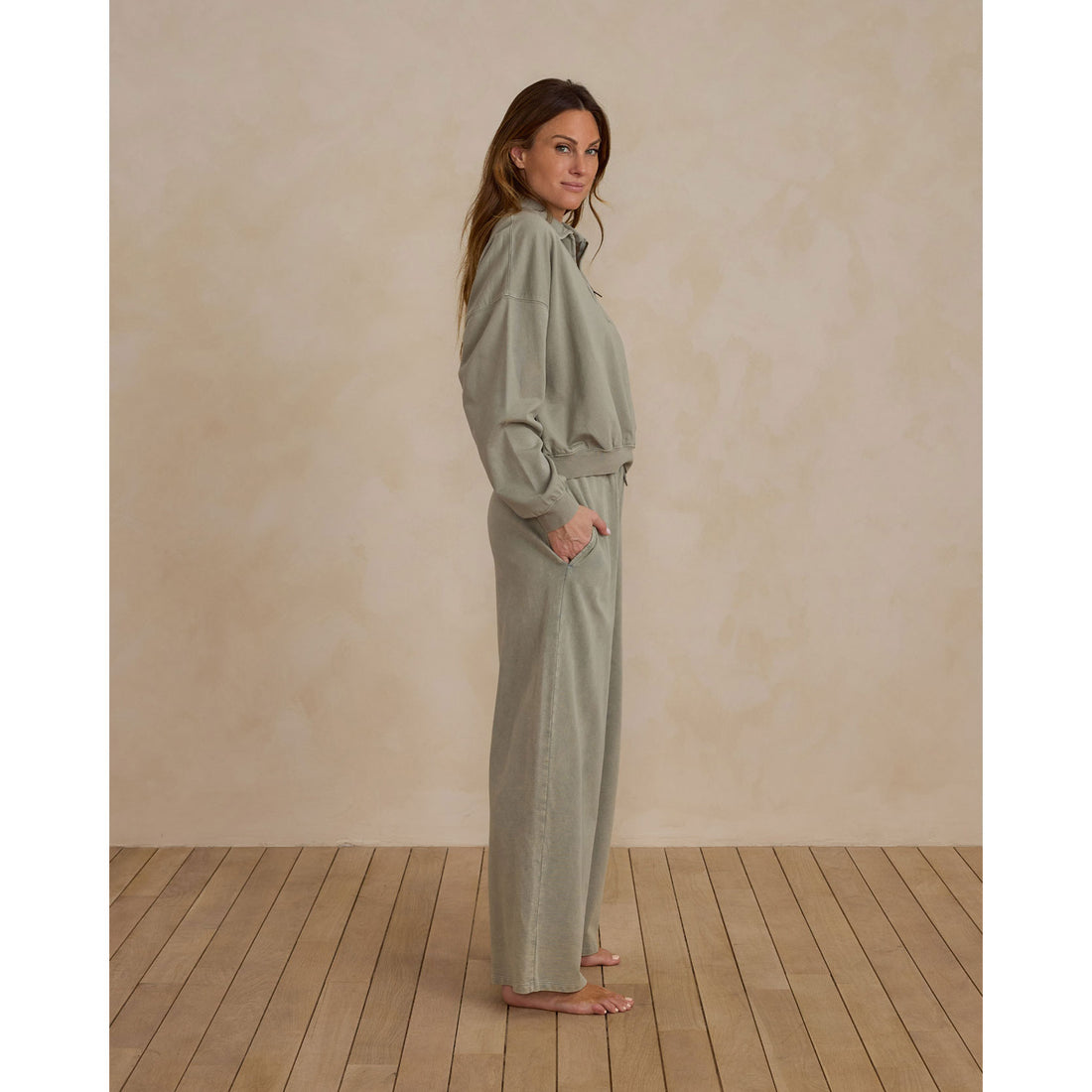 Rylee and Cru Laurel Quarter Zip Women Pullover