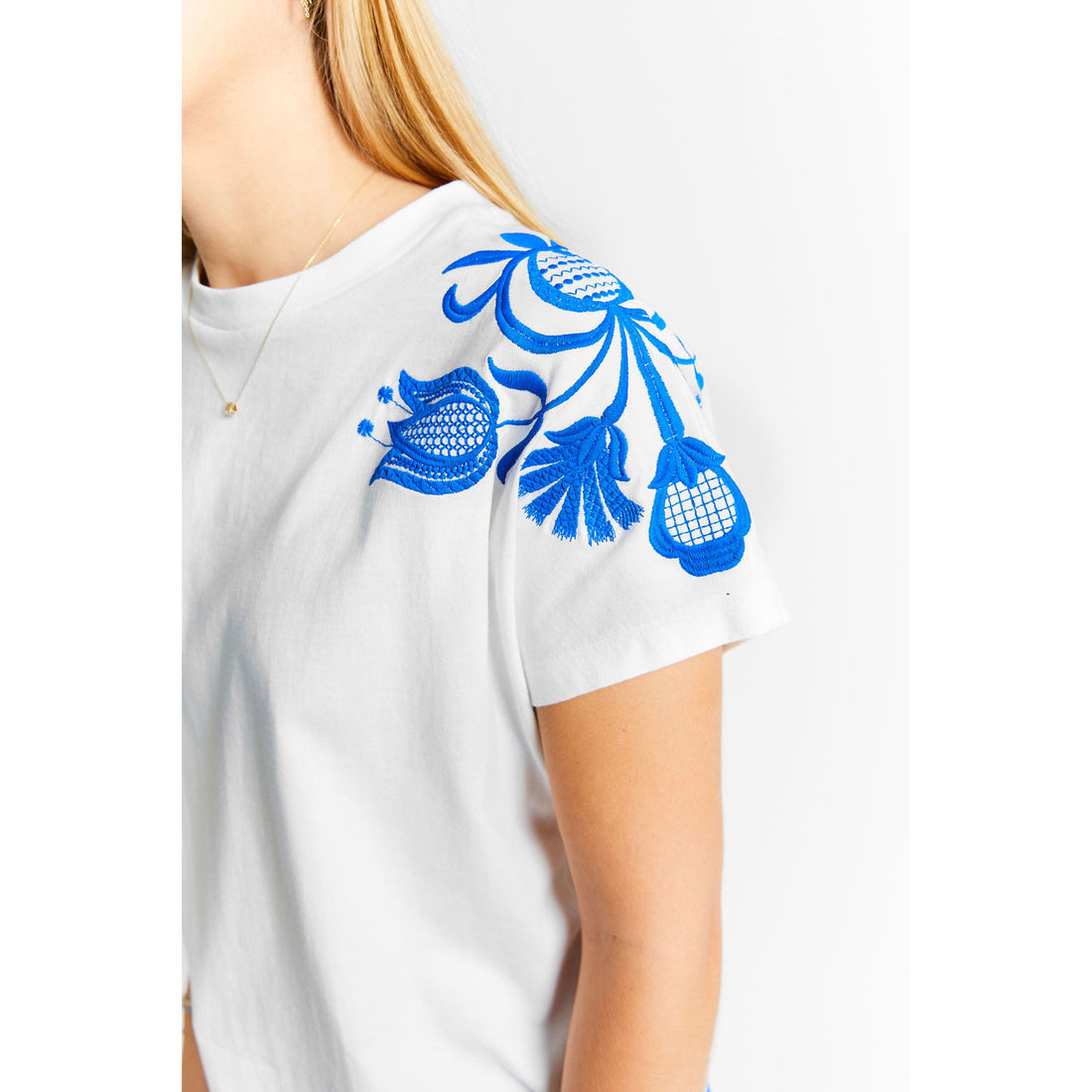 Indee White Flower Embroidered T-Shirt
