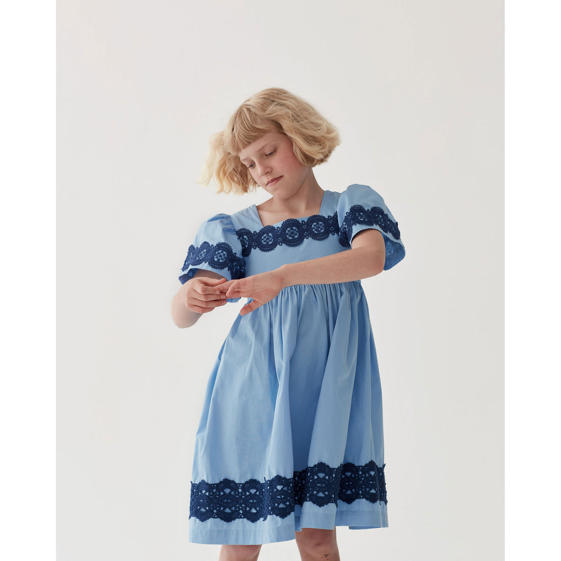 The Middle Daughter  Sky Think The World Of Dress