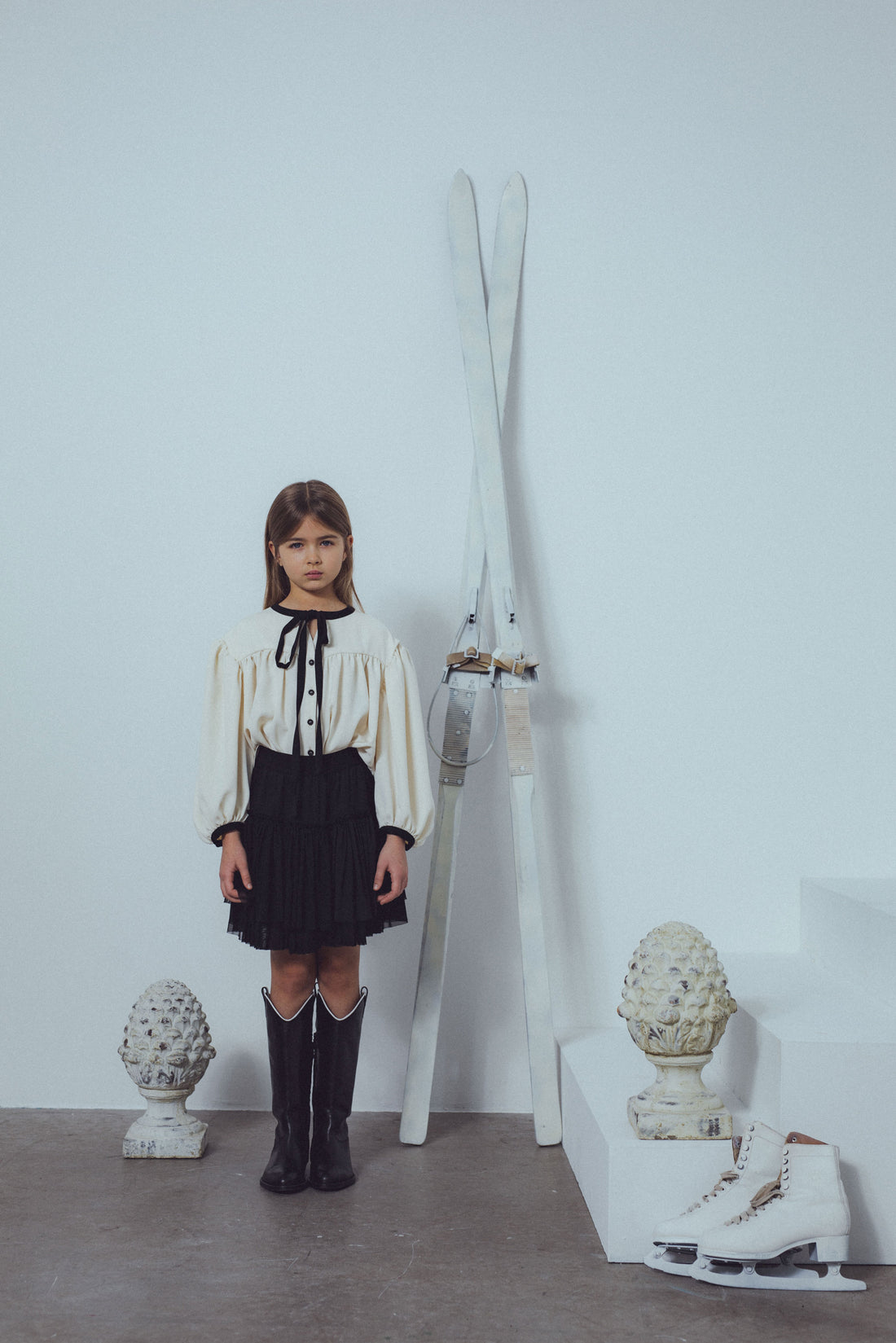 Unlabel Vanilla/Black Bow Blouse