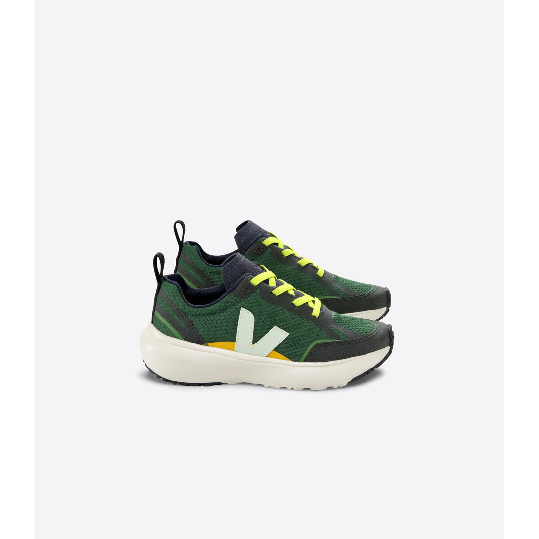 VEJA Poker Jade Mesh Small Canary