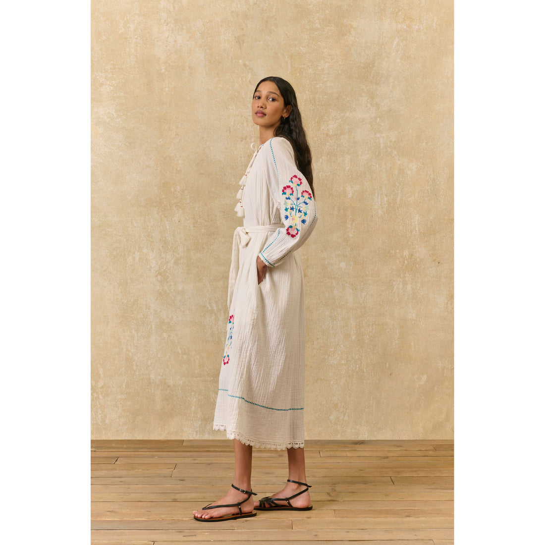 Louise Misha Off White Marta Womens Dress