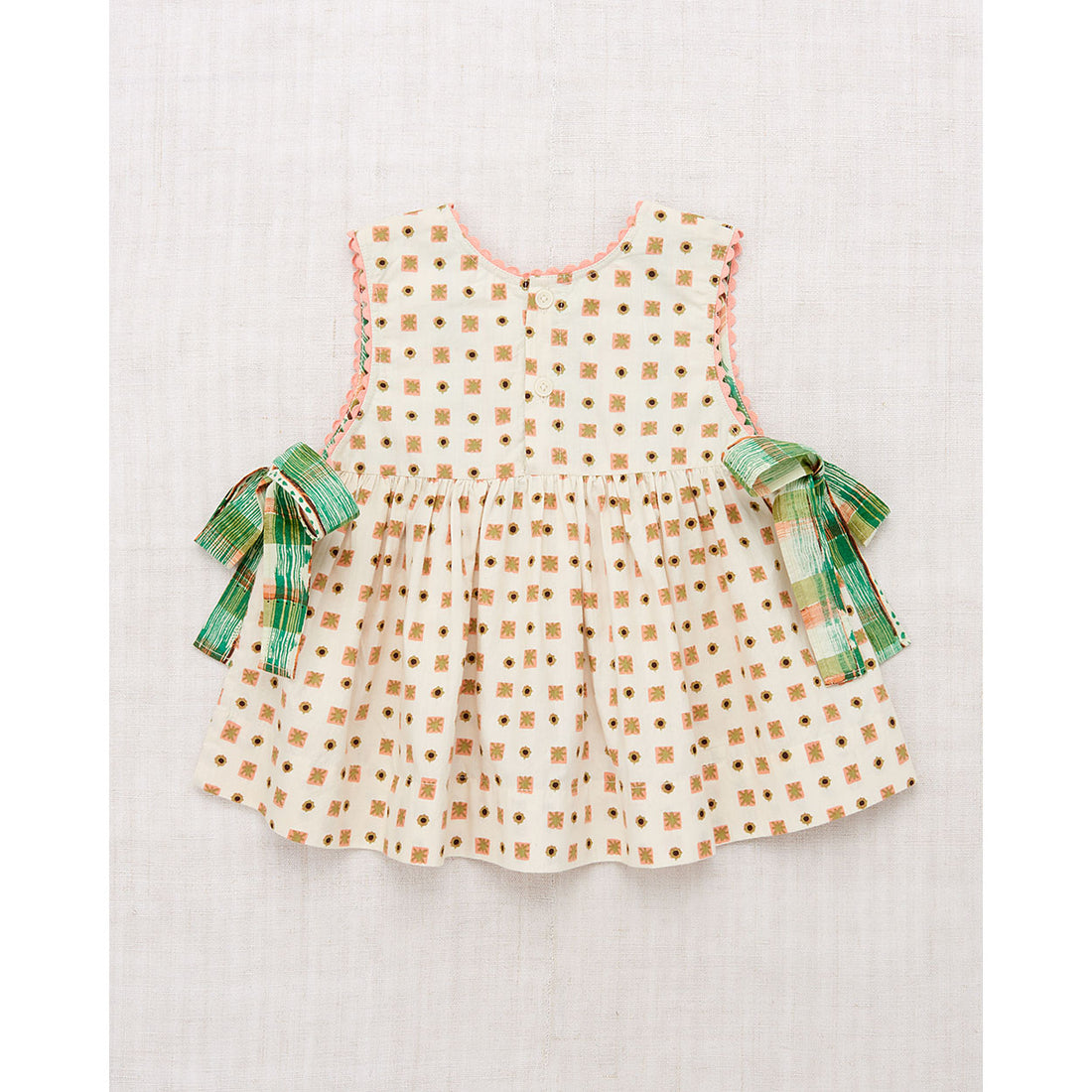 Misha and Puff Marzipan Puff Star Lottie Top