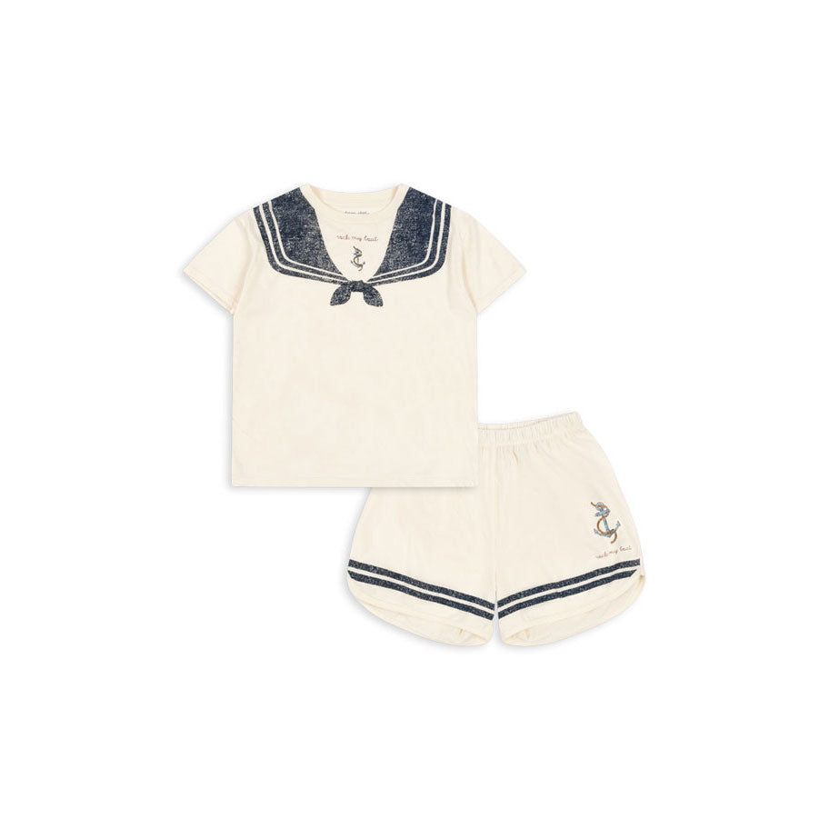 Konges Slojd Antique White Famo Set