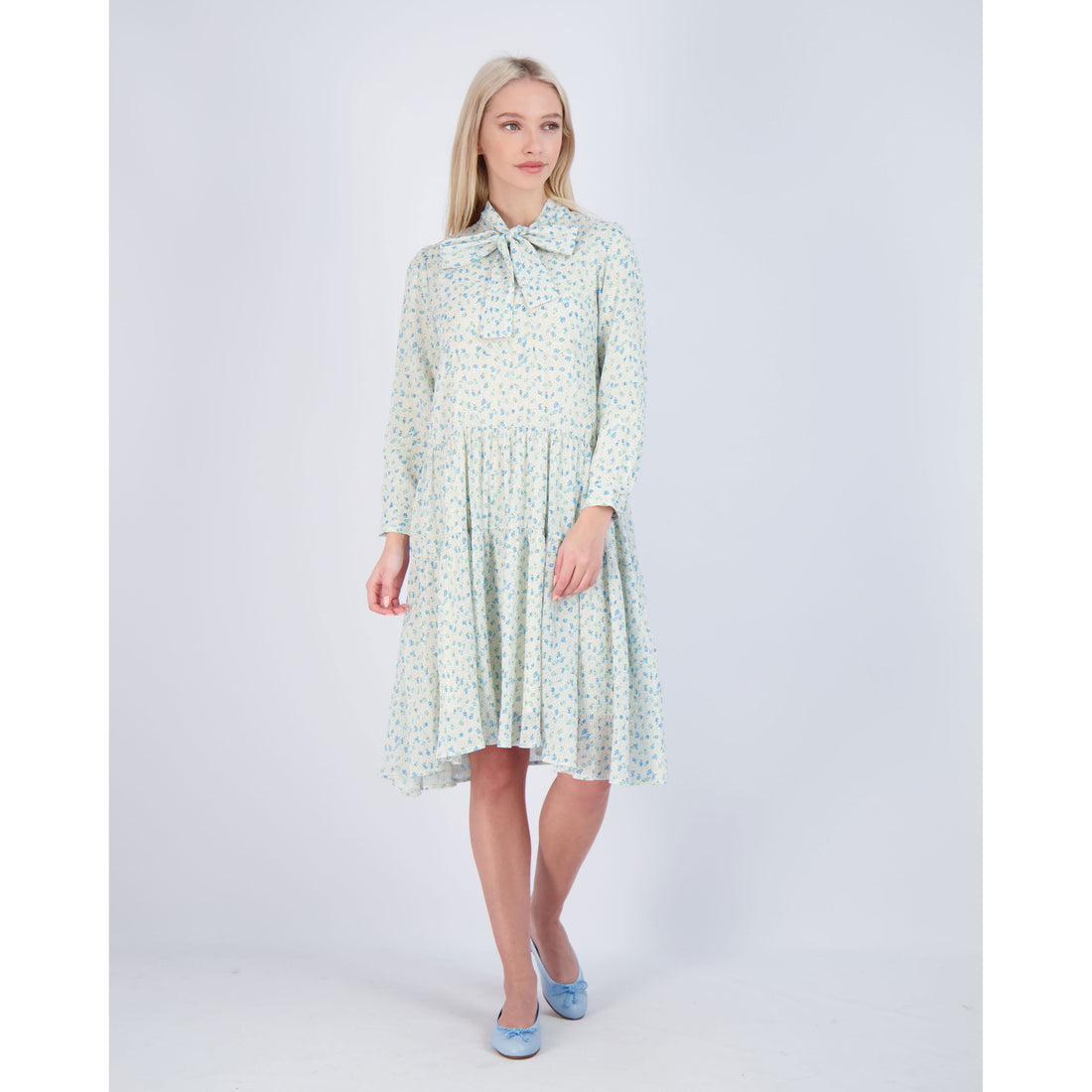 Ava and Lu Blue Floral Neck Tie Dress