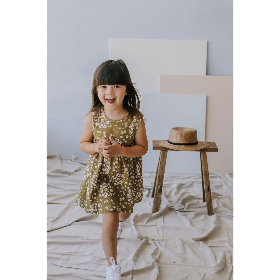 Jamie Kay Daisy Floral Sleeveless Dress