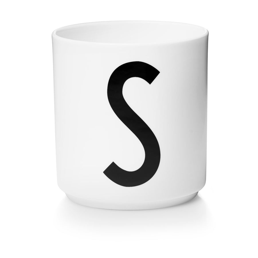 Design Letters Melamine cup A-Z - S