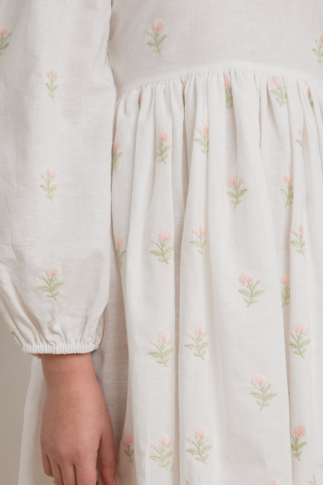 Petite Amalie Pink Rose Linen Long Sleeve Dress