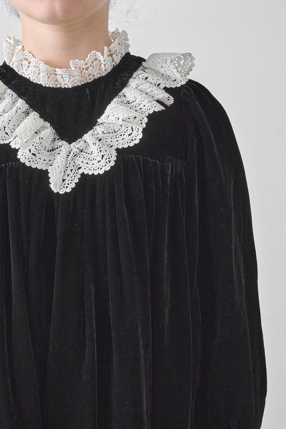 Petite Amalie Black Velvet Olivia Dress
