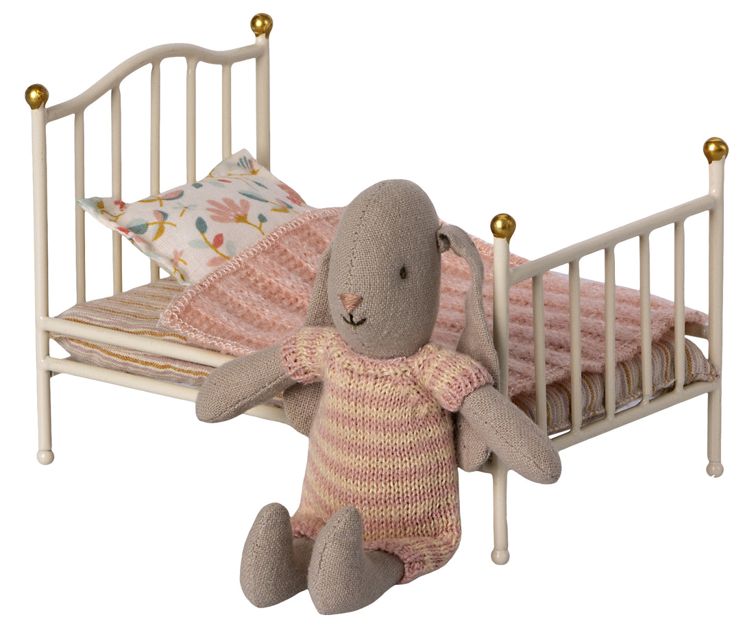 Maileg Vintage Bed, Mouse - Off White