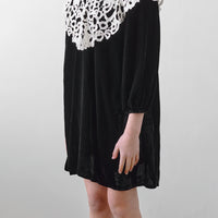 Petite Amalie Black Cut Out Collar Peta Velvet Dress