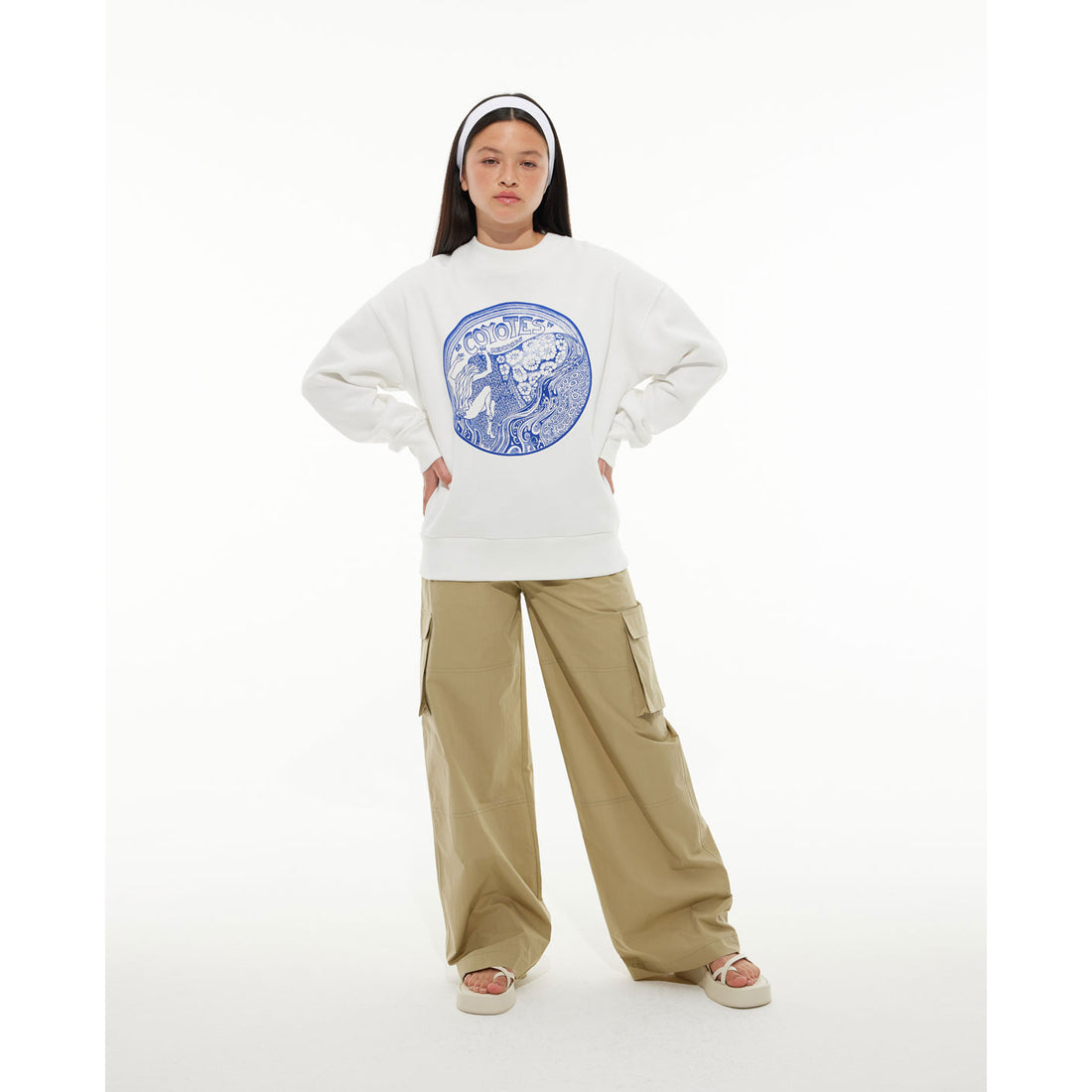 Les Coyotes De Paris Chalk White Flower Power Sweatshirt