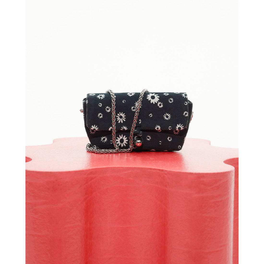 Les Coyotes De Paris Daisies Printed Small Bag