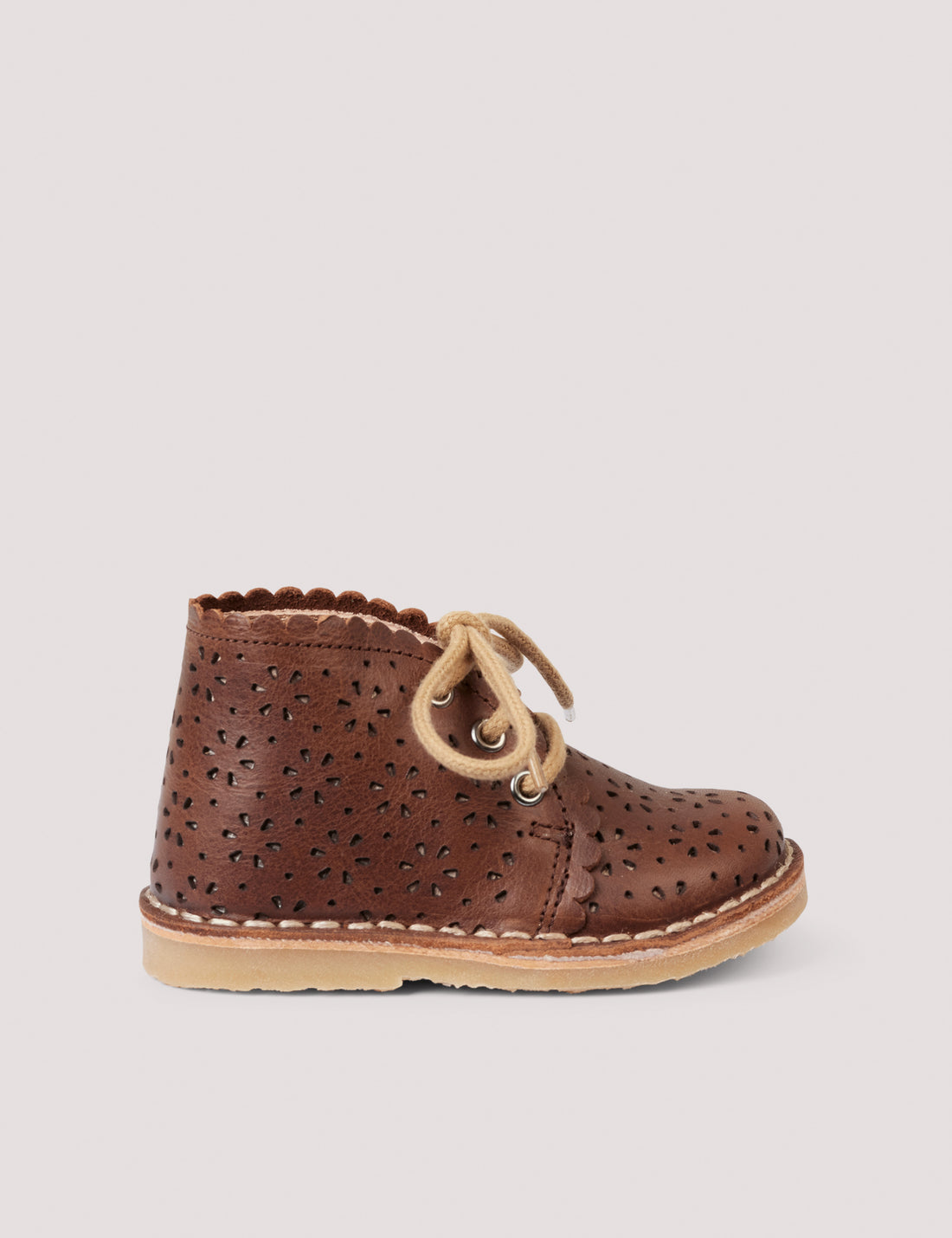 Petit Nord Hazelnut Scallop Boot Flower