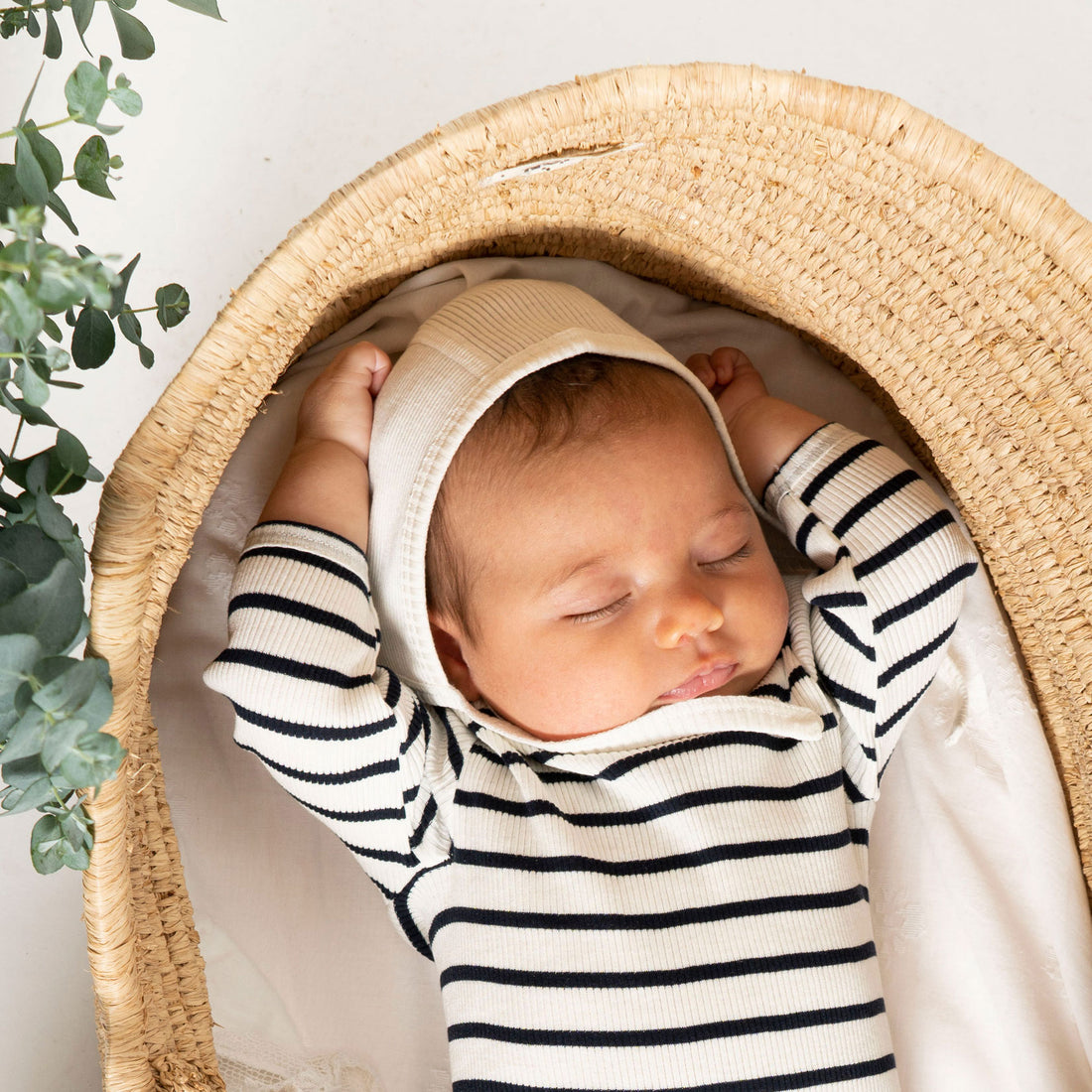 minimalisma Cream Bloom Bonnet