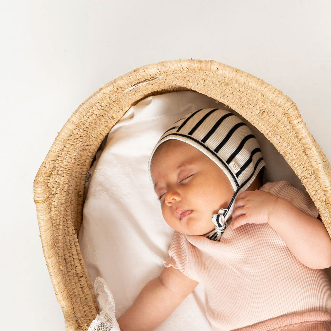 minimalisma Sailor Bloom Bonnet
