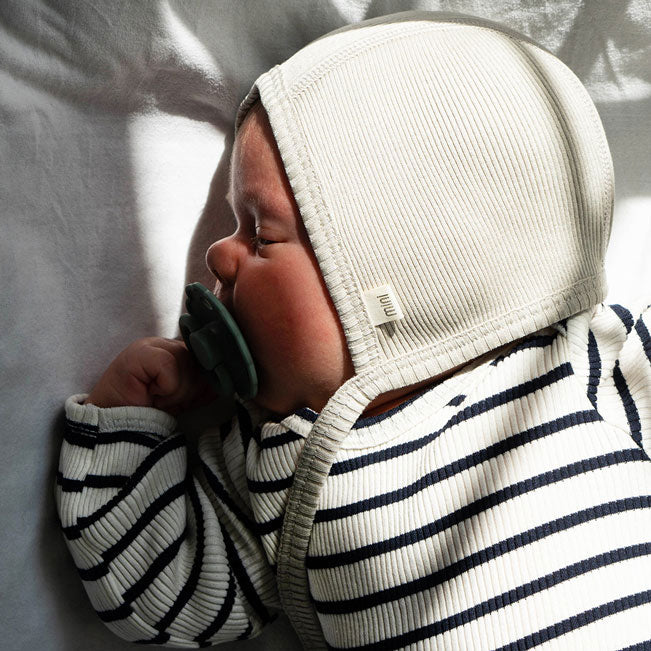 minimalisma Sea Salt Bloom Bonnet