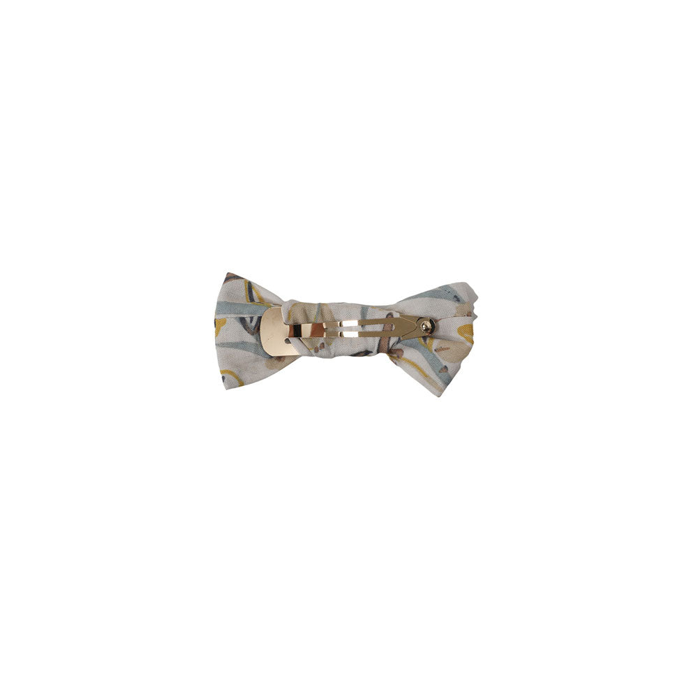 Bene Bene  Mustard Lycoris Ribbon Pin