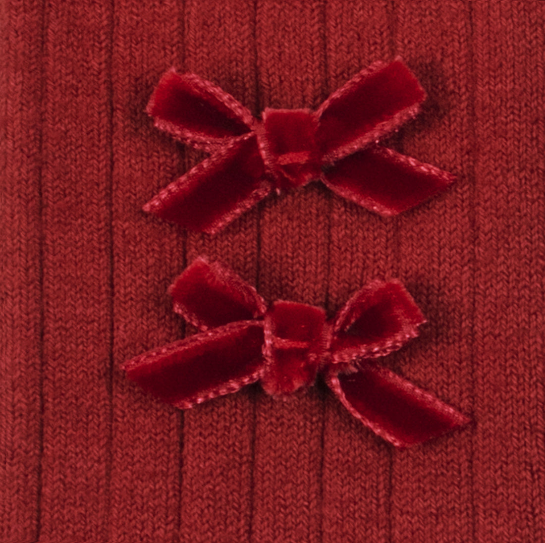 Collegien Hortense - Ribbed Socks with Velvel Bows - Red