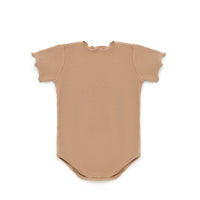 Donsje  Hazelnut Blush Vajen Bodysuit