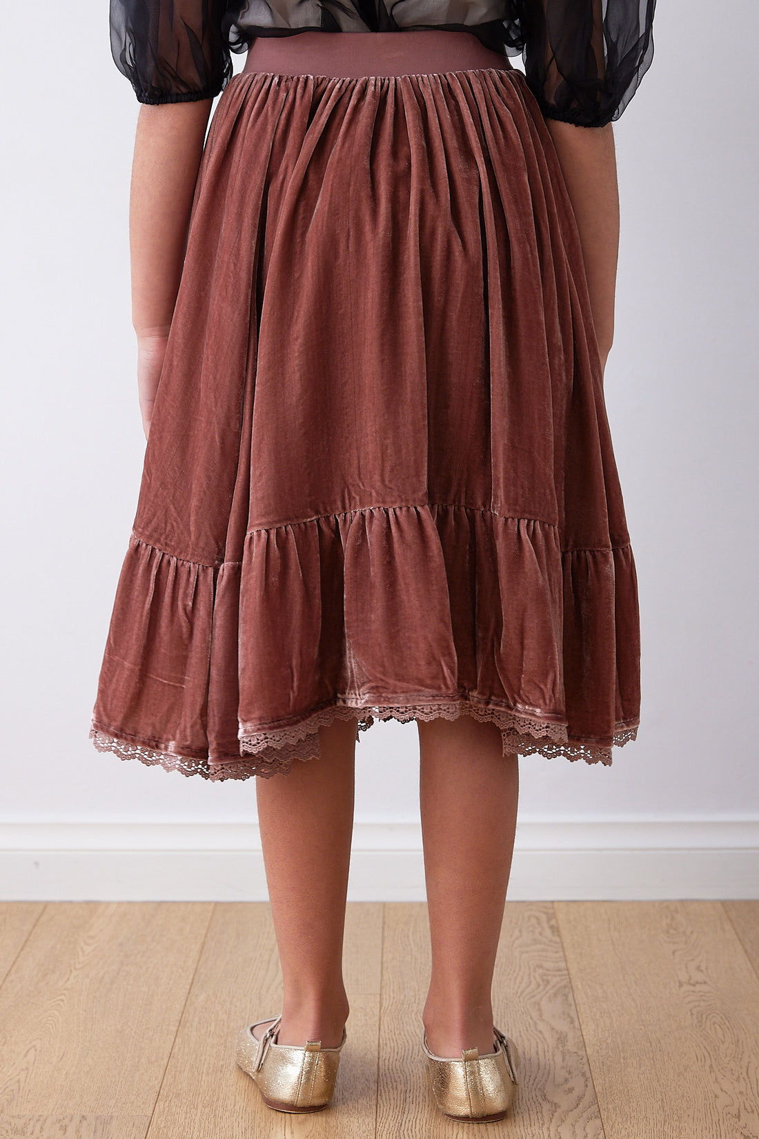 Petite Amalie Rose Velvet Frill Hem Skirt