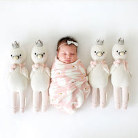 cuddle + kind Little Harlow The Swan