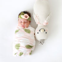 cuddle + kind Little Harlow The Swan