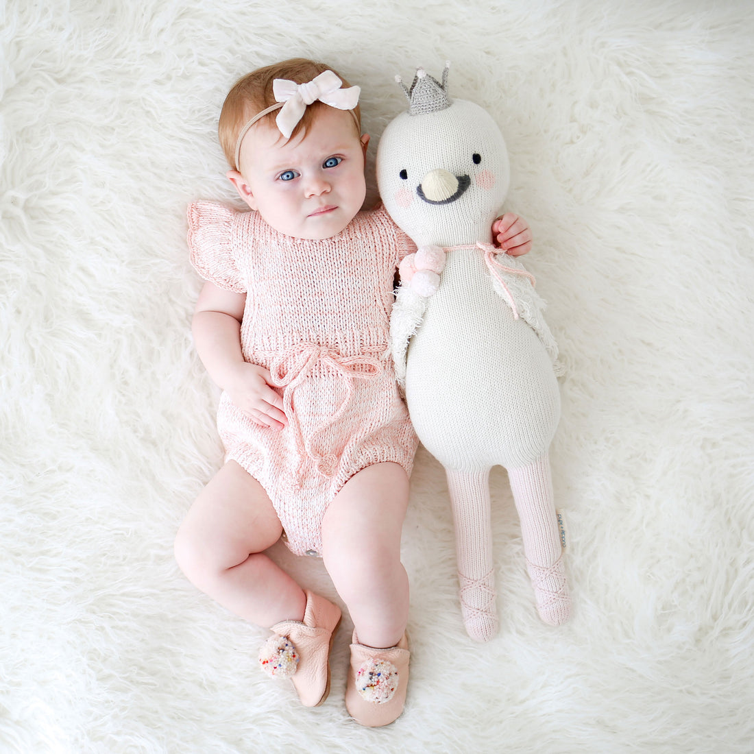 cuddle + kind Little Harlow The Swan
