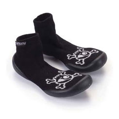 Nununu Black Skull Slippers