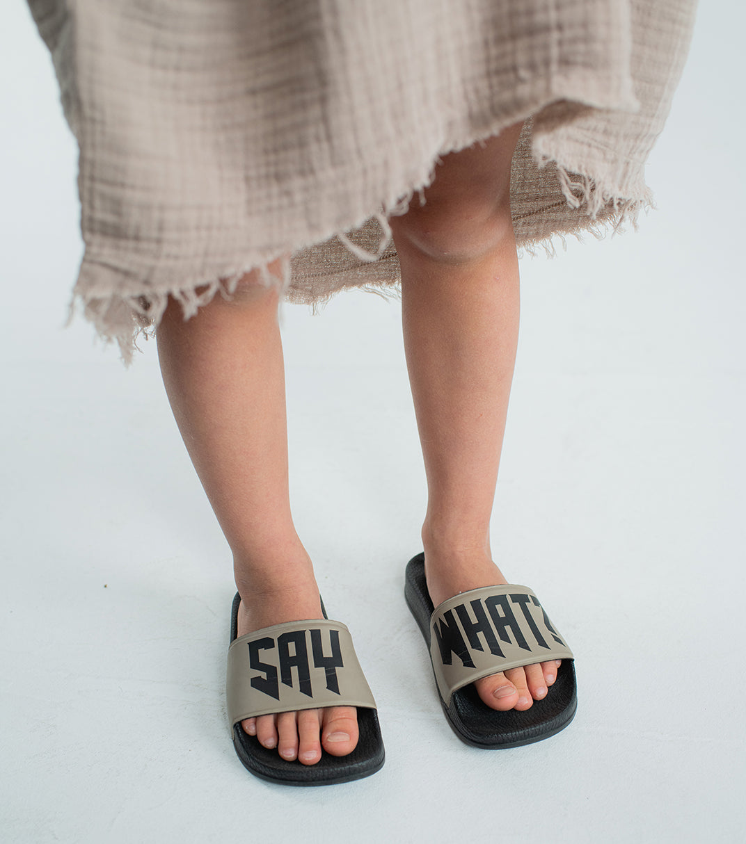 NUNUNU Stone Say What Sliders