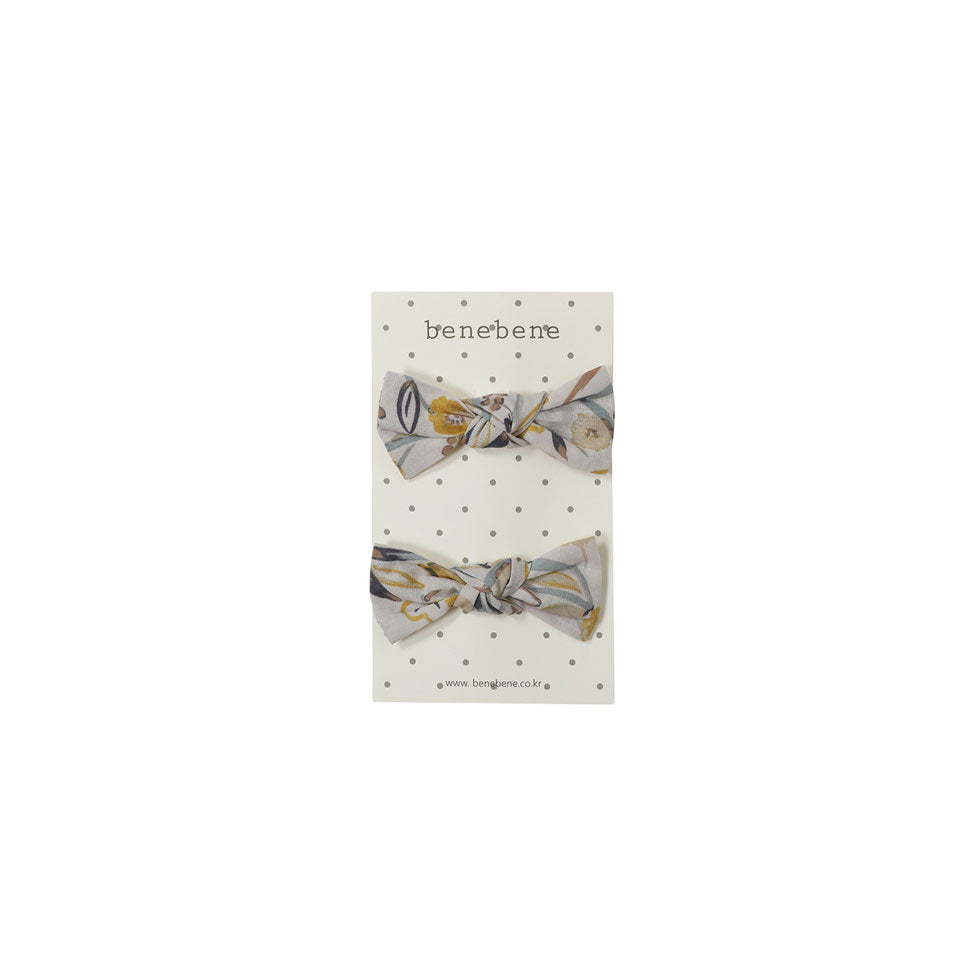 Bene Bene  Mustard Lycoris Ribbon Pin