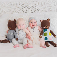 cuddle + kind Little Oliver The Bear