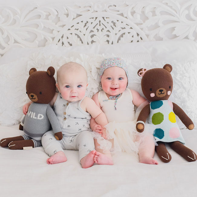 cuddle + kind Oliver The Bear