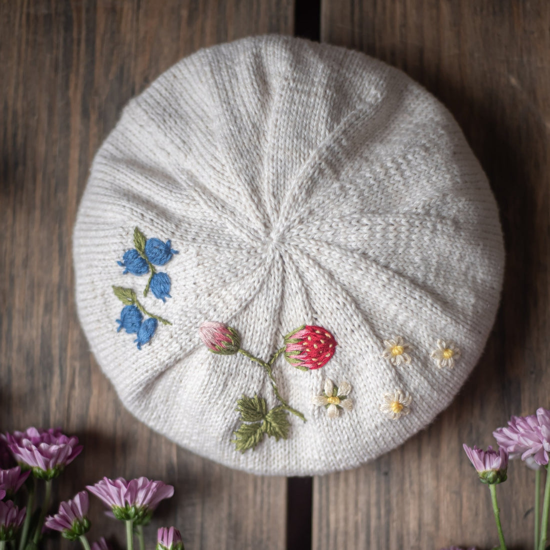 Shirley Bredal Marshmallow Strawberry Beret