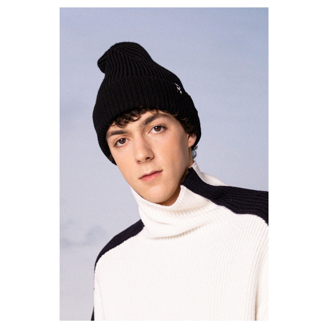 Finger in the Nose Brandon Absolute Black Wool Beanie