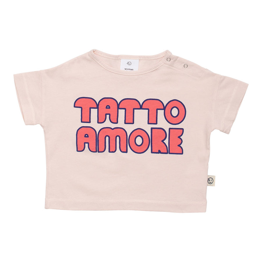 WYNKEN Tatto Amore Shell Baby Tee