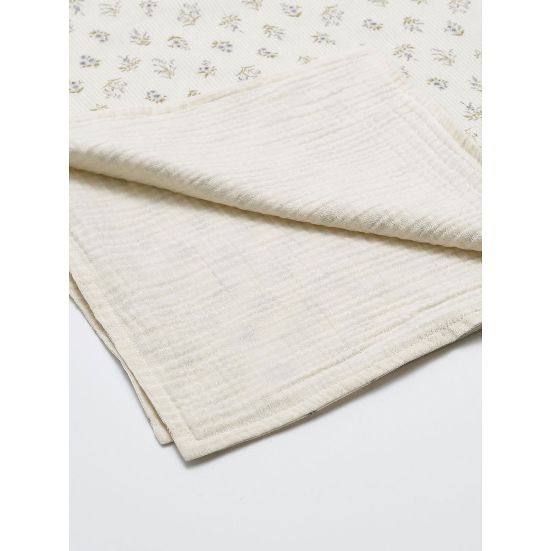 Louisiella Matilia Blanket