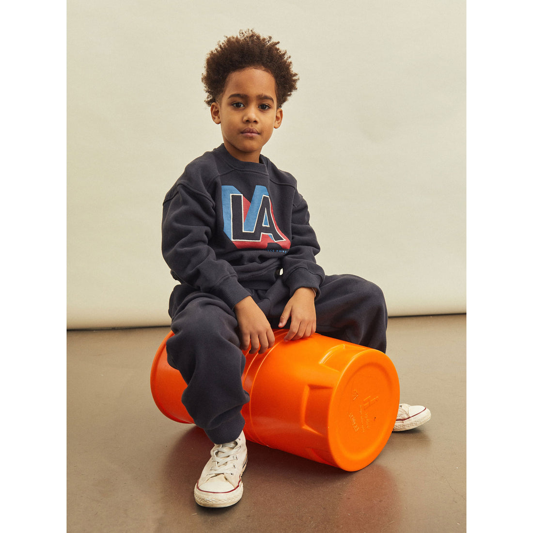 Hundred Pieces Off Black Organic Cotton La Surf Sweatshirt