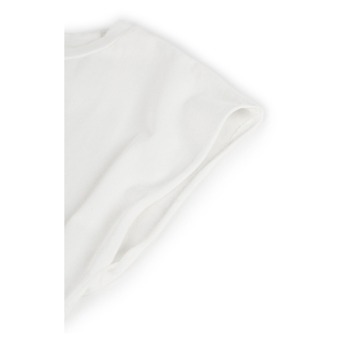 Wolf and Rita Statue Flor Tee