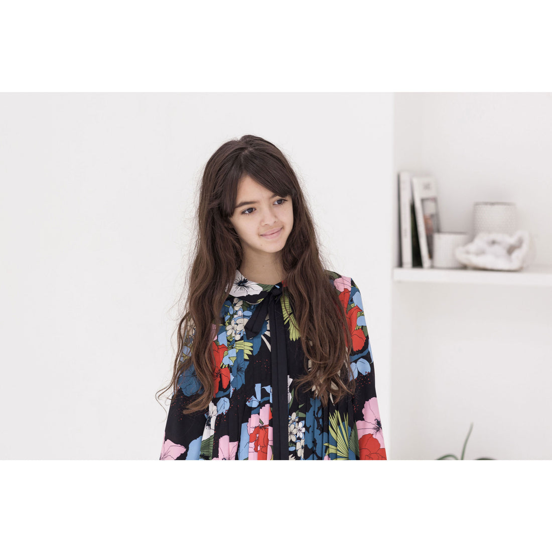A4 Red Floral Ribbon Collar Dress