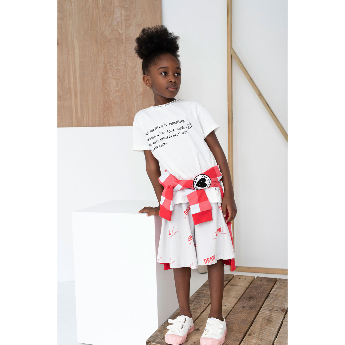 Beau Loves White All you Need Rib Collar Tee