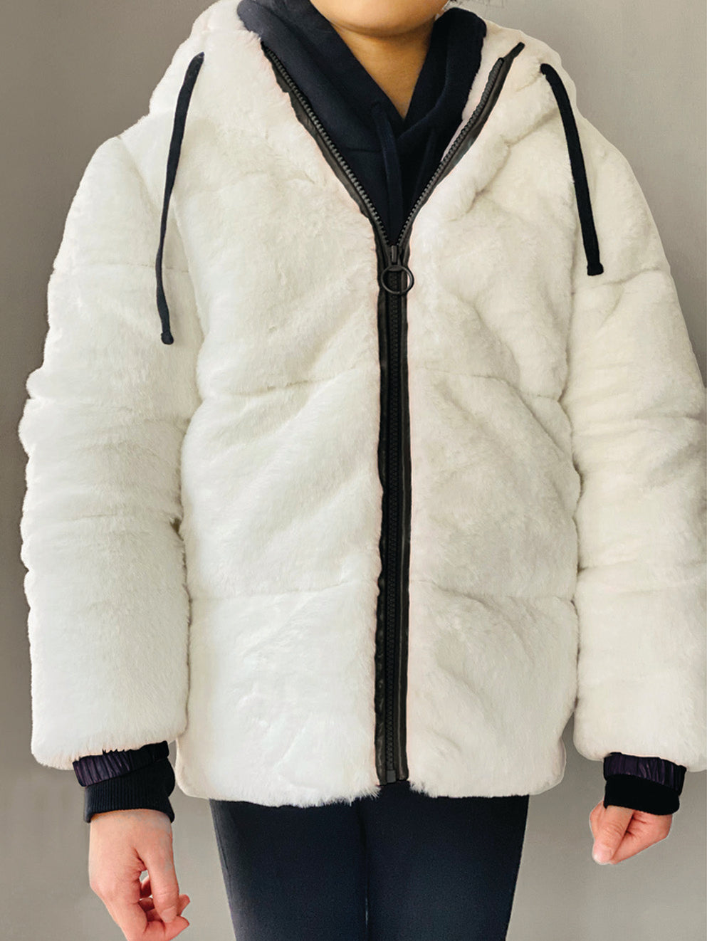 Vierra Rose White Tyne Teddybear Jacket