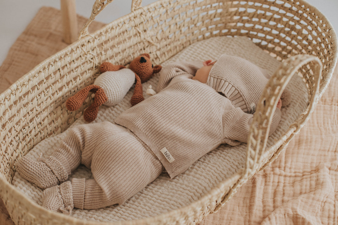 Buho Sesame Newborn Crossed Cardigan